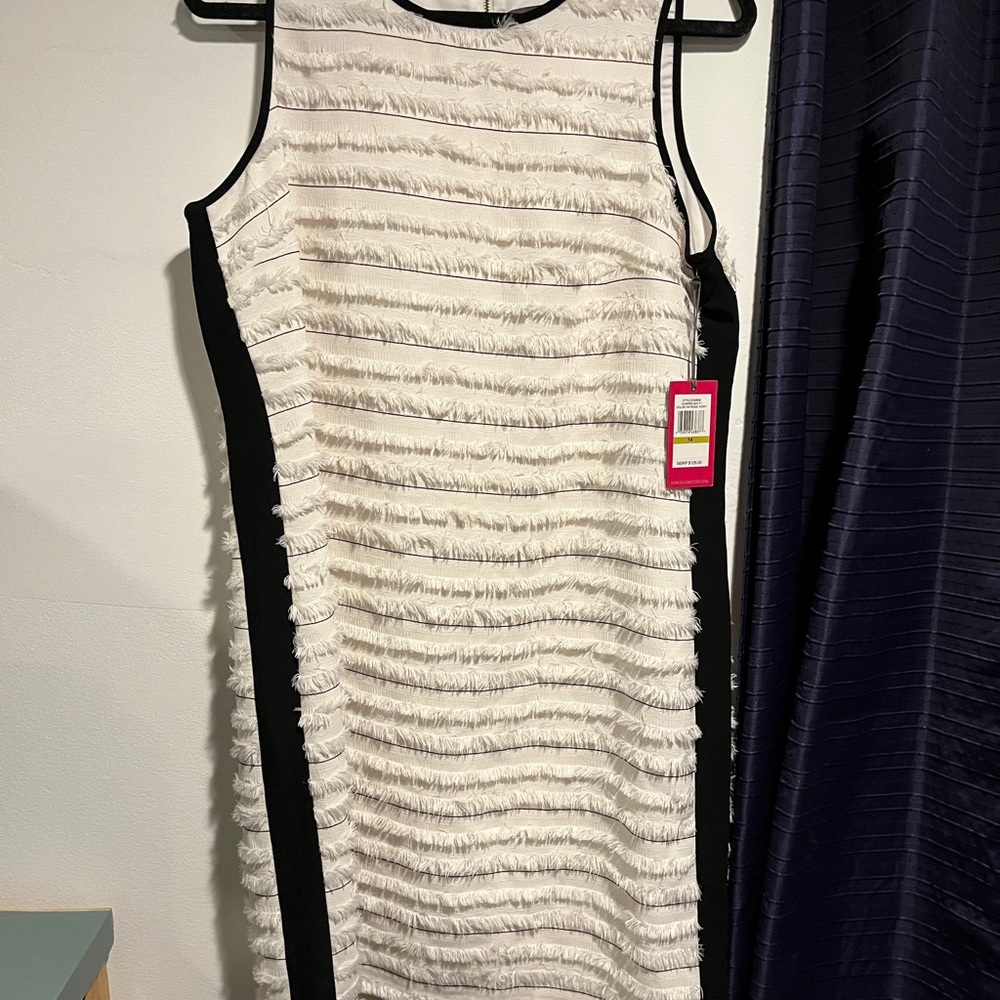Vince Camuto Textured White and Black Midi Dress